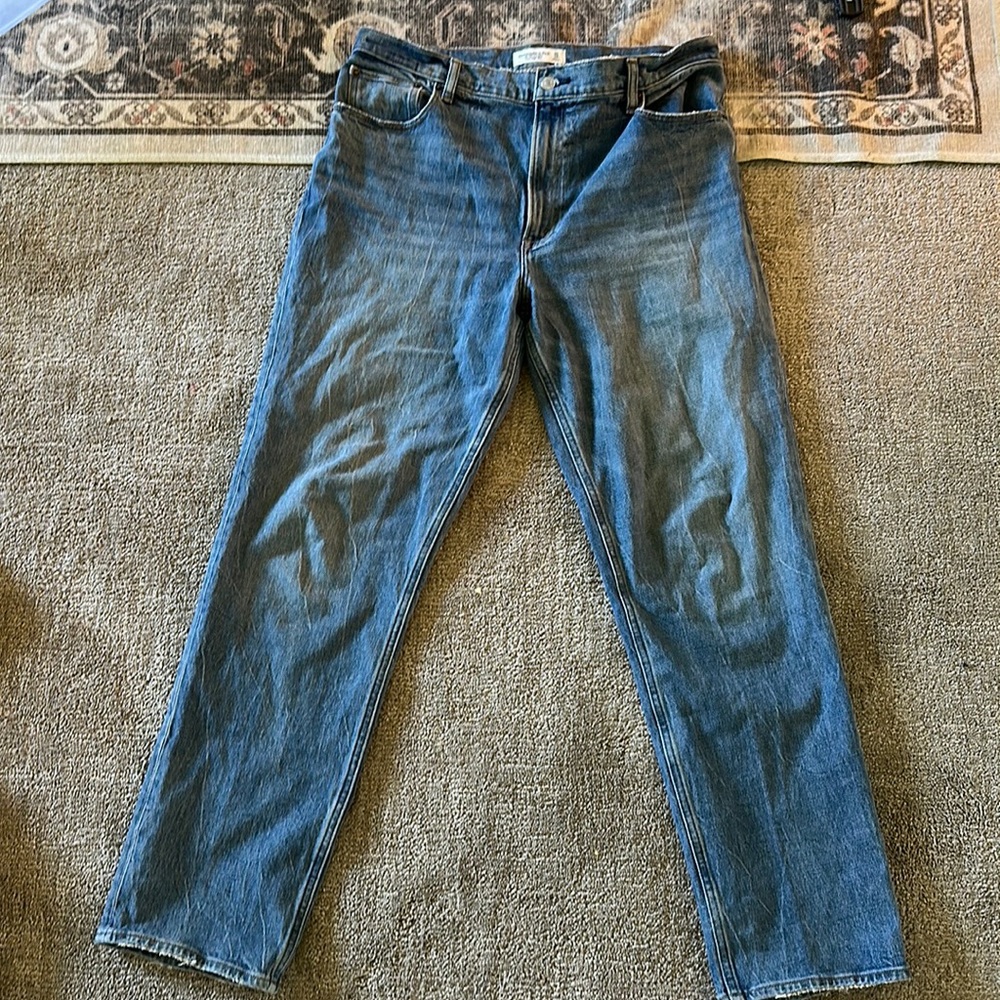 Abercrombie & Fitch Women's Straight Leg Jeans - Medium Blue